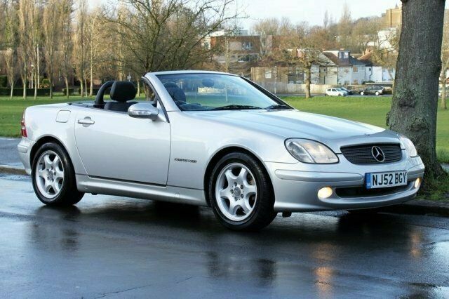 Used 2002 Mercedes SLK230 Cabriolet | £3,995 - Image 1/4