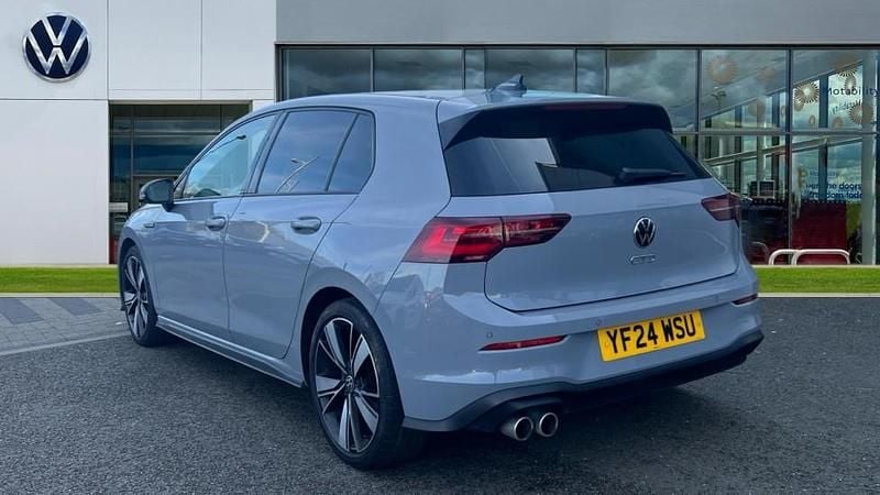 Used VW Golf VIII GTD 200 HP (147 kW) 2024 Moonstone grey Hatchback