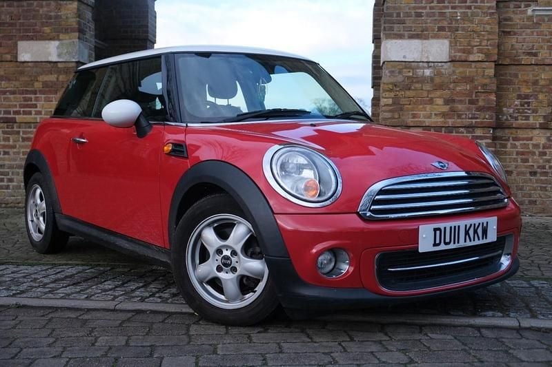 Used Mini Cooper Hatch 2011 Red Hatchback