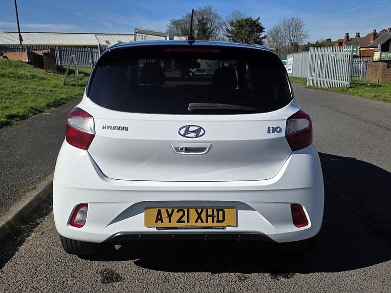 Used Hyundai i10 Premium 2021 White Hatchback