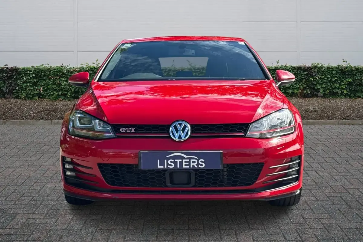 Used VW Golf VII GTI 2015 Red Hatchback