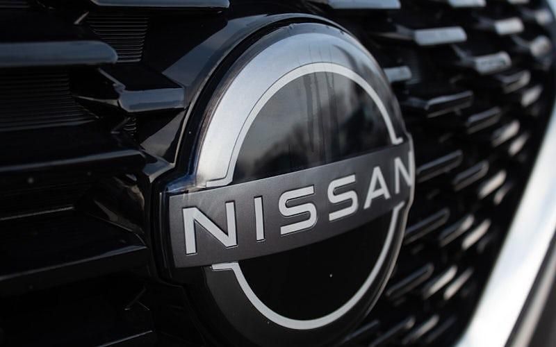 Used Nissan Qashqai Tekna 140 HP (102 kW) 2022 Gun metallic grey SUV