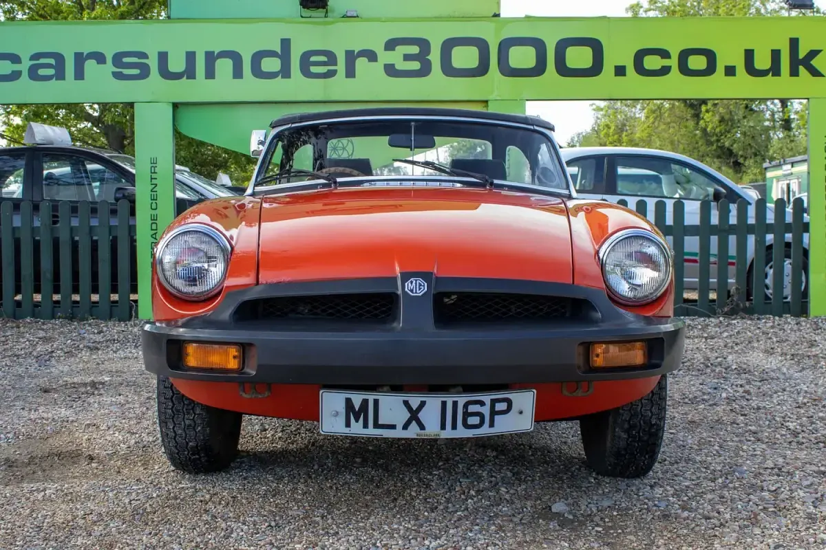 Used MG B 1976 Red