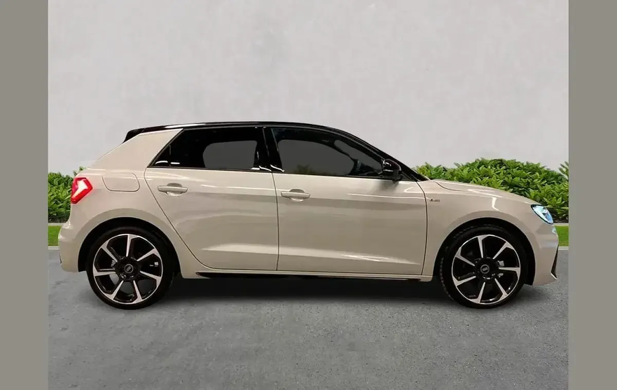 New Audi A1 Black Edition 113 HP (83 kW) 2025 Other SUV