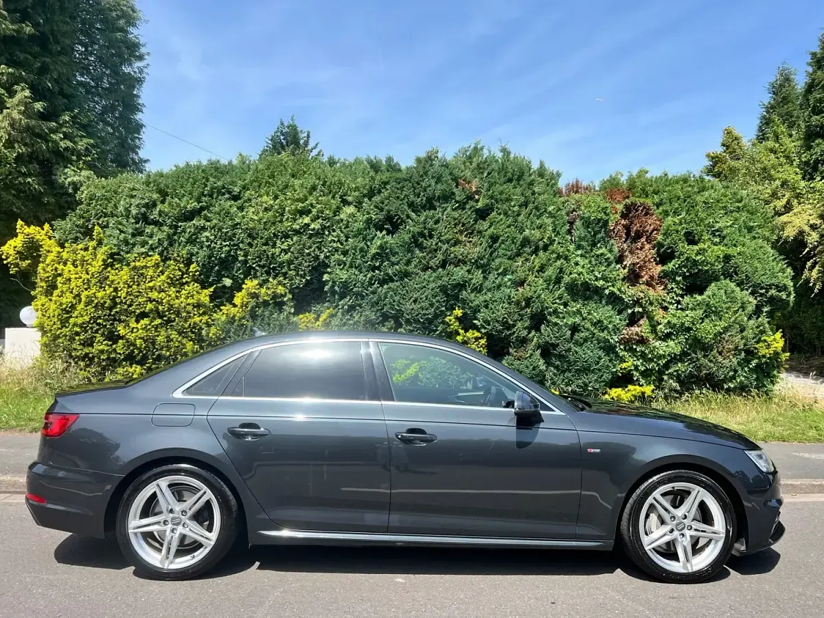 Used Audi A4 S-Line 190 HP (139 kW) 2016 Grey Sedan