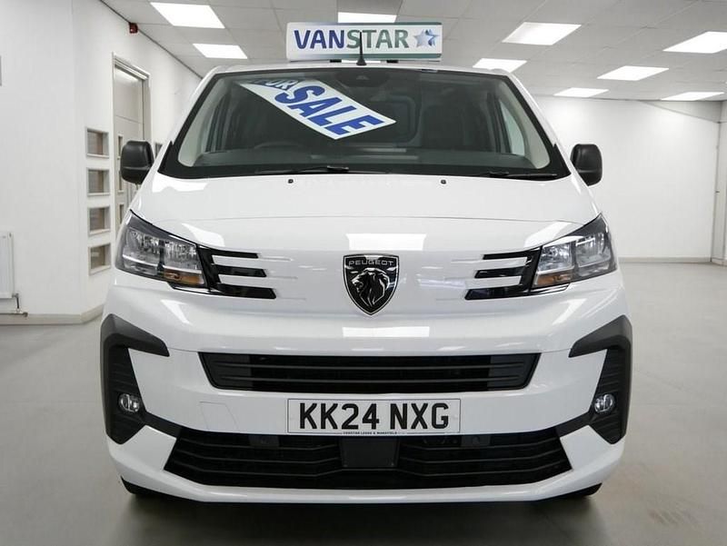Used Peugeot Expert 120 HP (88 kW) 2024 White Van