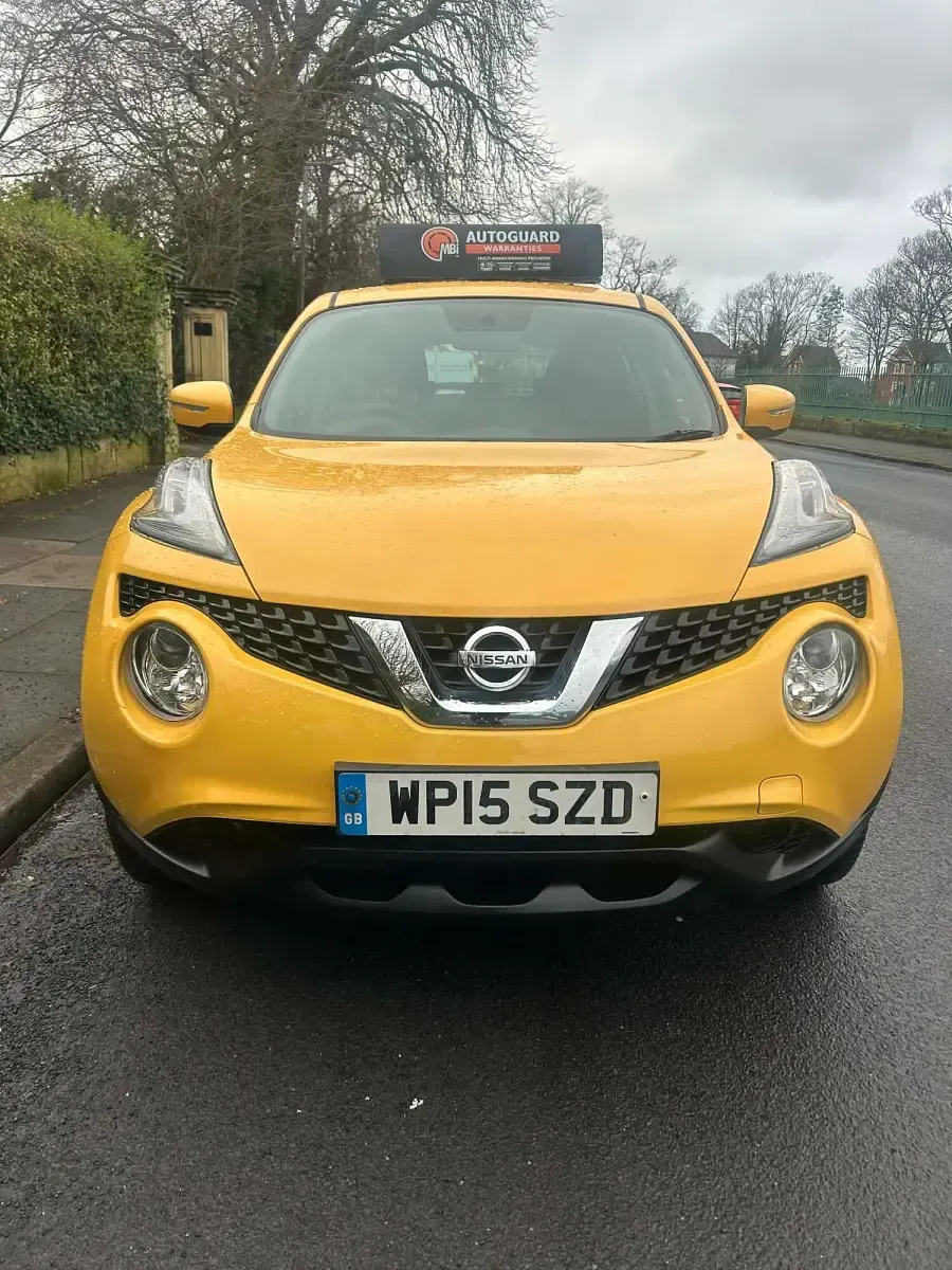 Used Nissan Juke Visia 110 HP (80 kW) 2015 Yellow SUV