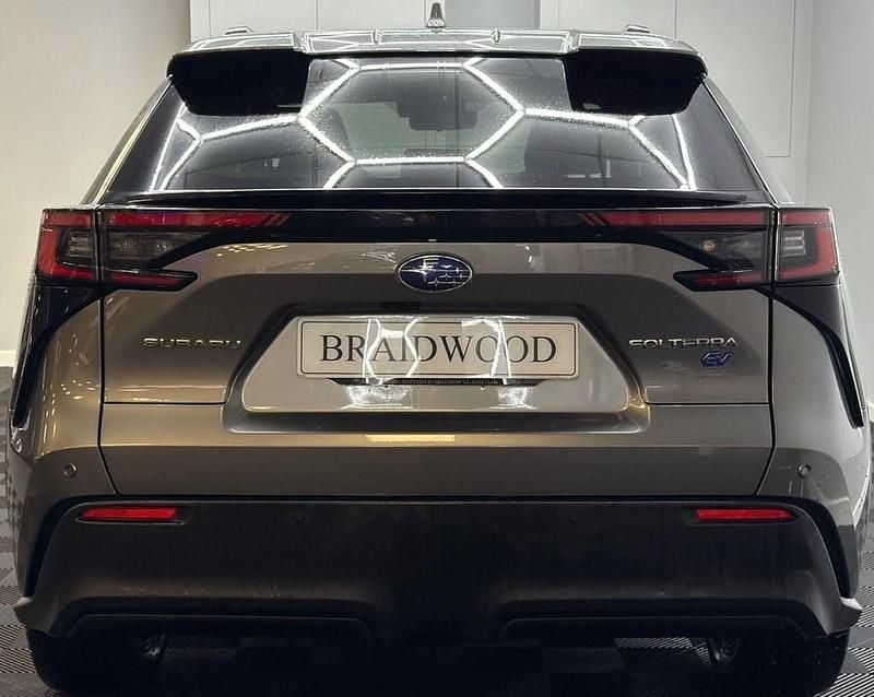 Used Subaru Solterra 160 kW (218 HP) 2023 Silver SUV