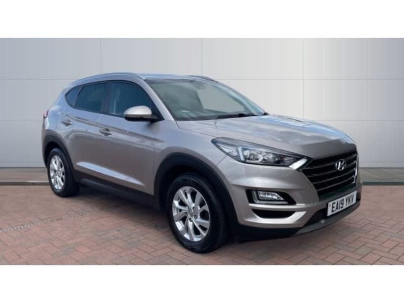 Beige Used 2019 Hyundai Tucson SE SUV | £13,999 (Good price) - Image 1/4