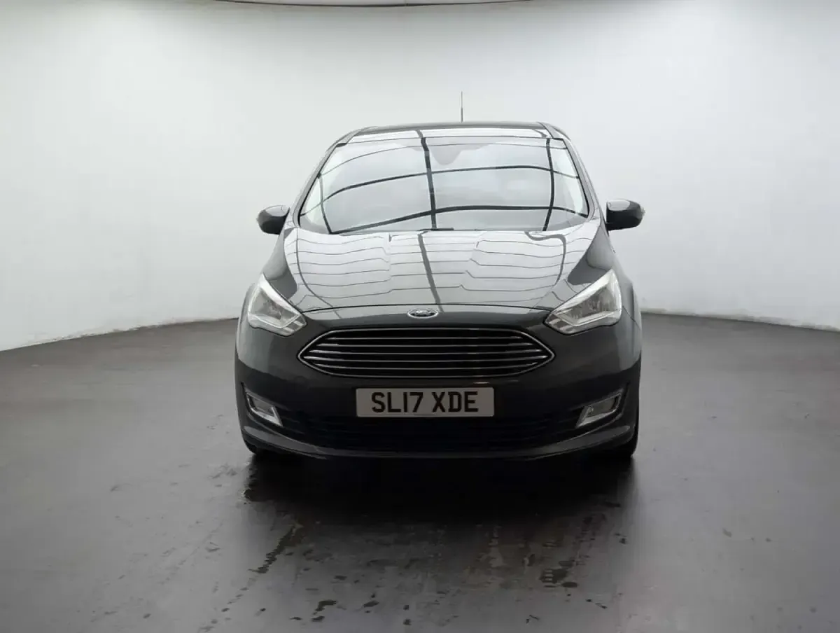 Used Ford Grand C-Max Titanium 120 HP (88 kW) 2017 Grey MPV