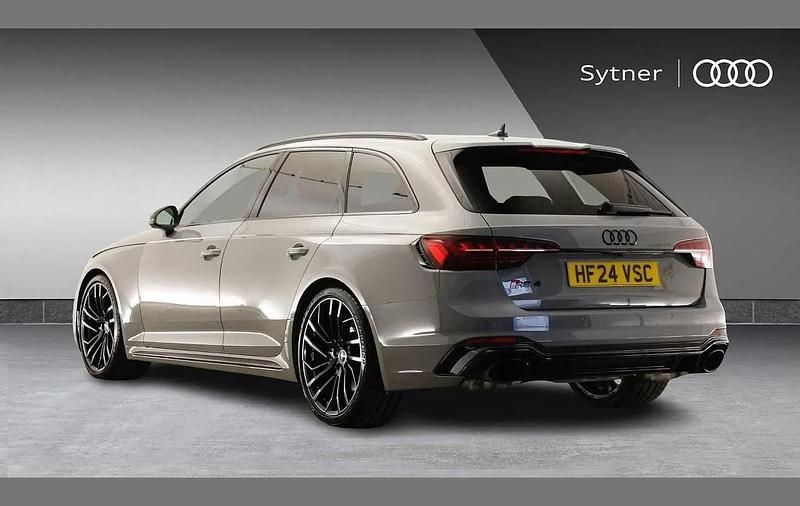 Used Audi RS4 Design 444 HP (326 kW) 2024 Grey Estate