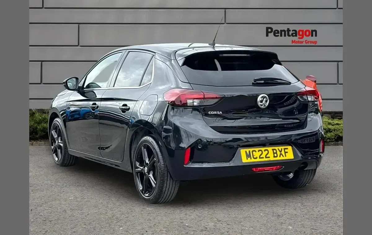 Used Vauxhall Corsa Edition 73 HP (53 kW) 2022 Black Hatchback