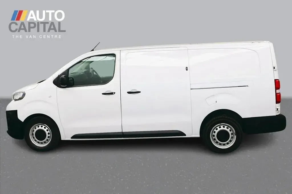 Used Peugeot Expert Premium 100 HP (73 kW) 2022 White Van