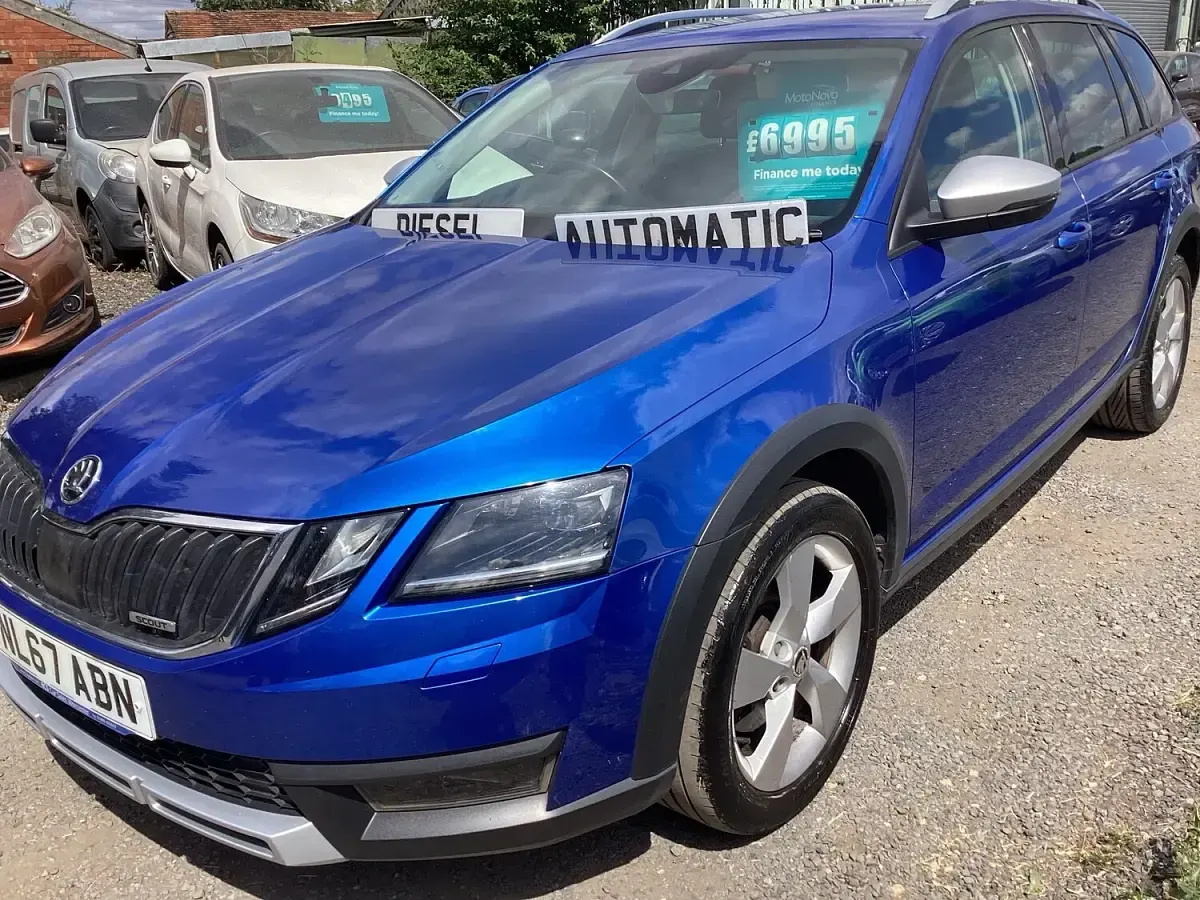 Used Skoda Octavia Scout 4x4 2017 Blue Estate