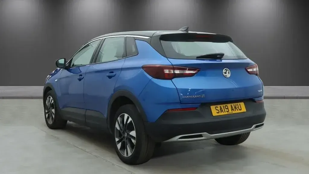 Used Vauxhall Grandland X Sport 130 HP (95 kW) 2019 Blue SUV