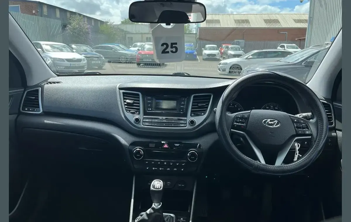 Used Hyundai Tucson SE 177 HP (130 kW) 2018 Blue SUV