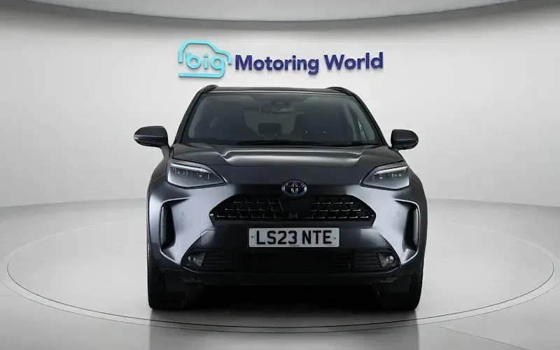 Used Toyota Yaris Hybrid 116 HP (85 kW) 2025 Estate