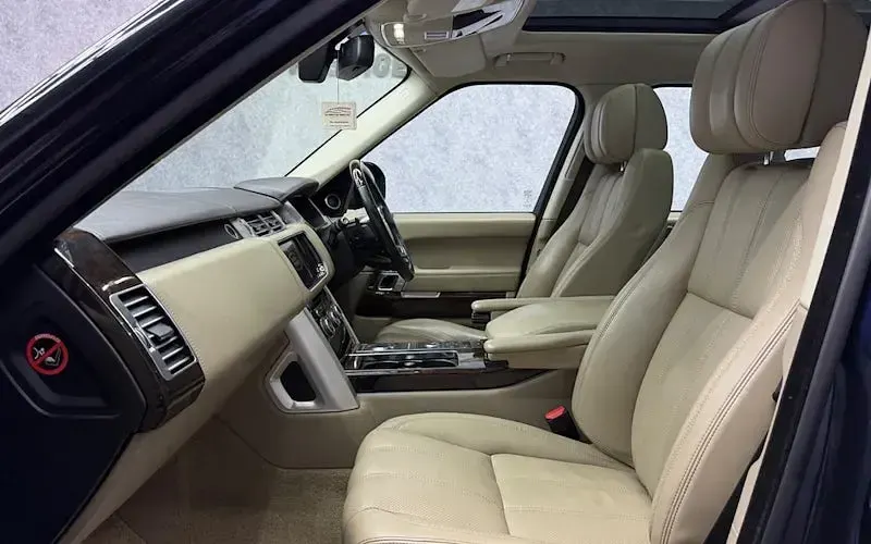 Used Land Rover Range Rover Autobiography 340 HP (250 kW) 2017 SUV