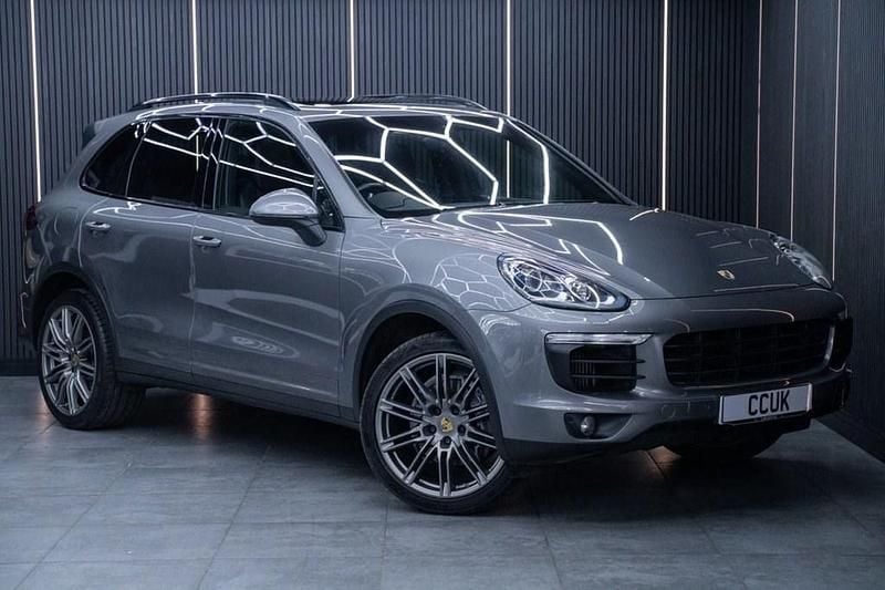 Used Porsche Cayenne 262 HP (192 kW) 2018 Grey SUV