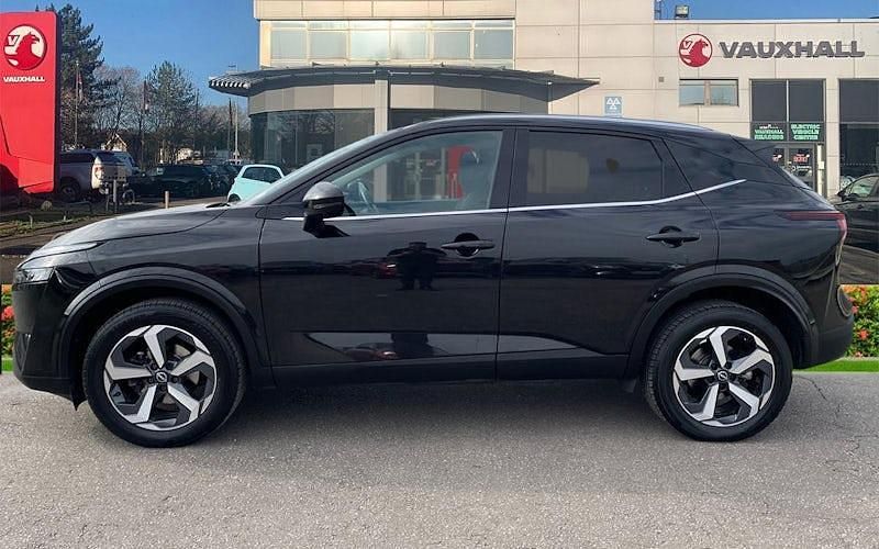 Used Nissan Qashqai N-Connecta 158 HP (116 kW) 2023 Black SUV