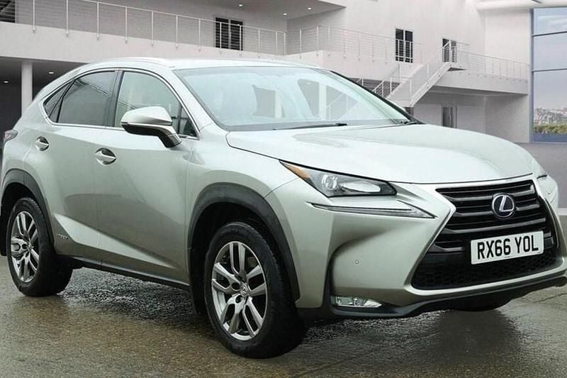 Used Lexus NX300h Luxury Line 197 HP (144 kW) 2016 Silver SUV