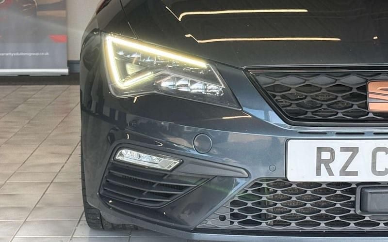 Used Seat Leon CUPRA 290 HP (213 kW) 2020 Hatchback