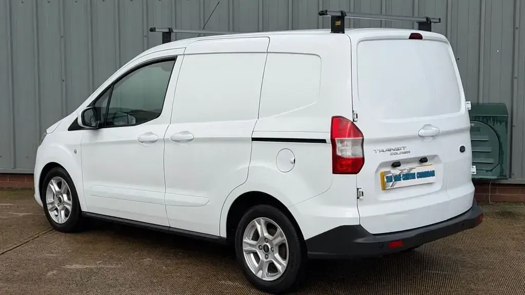 Używany Ford Transit Limited 100 KM (73 kW) 2020 Biały Van