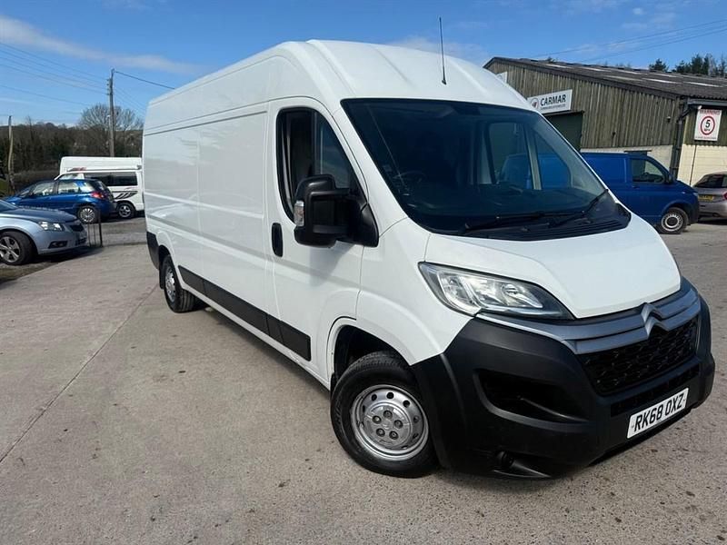 Used Citroën Relay 130 HP (95 kW) 2018 White Van