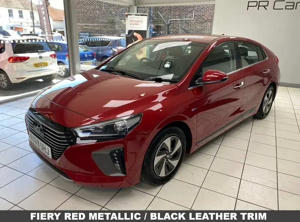 Used Hyundai Ioniq Premium SE 141 HP (103 kW) 2019 Red Hatchback