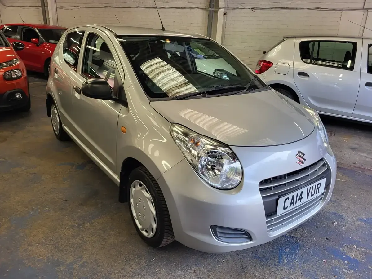 Used Suzuki Alto 67 HP (49 kW) 2014 Silver Hatchback