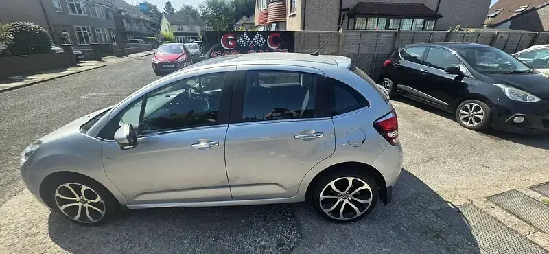 Used Citroën C3 Exclusive 110 HP (80 kW) 2015 Silver Hatchback