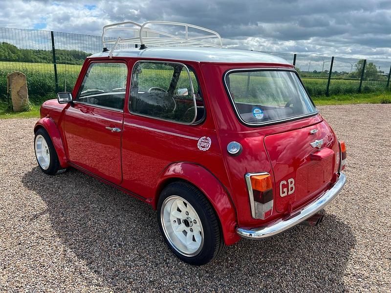 Used Rover Mini 40 HP (29 kW) 1990 Red Hatchback