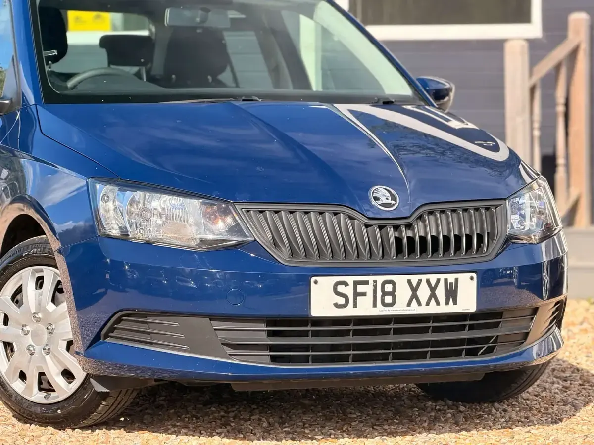 Used Skoda Fabia 60 HP (44 kW) 2018 Blue Hatchback