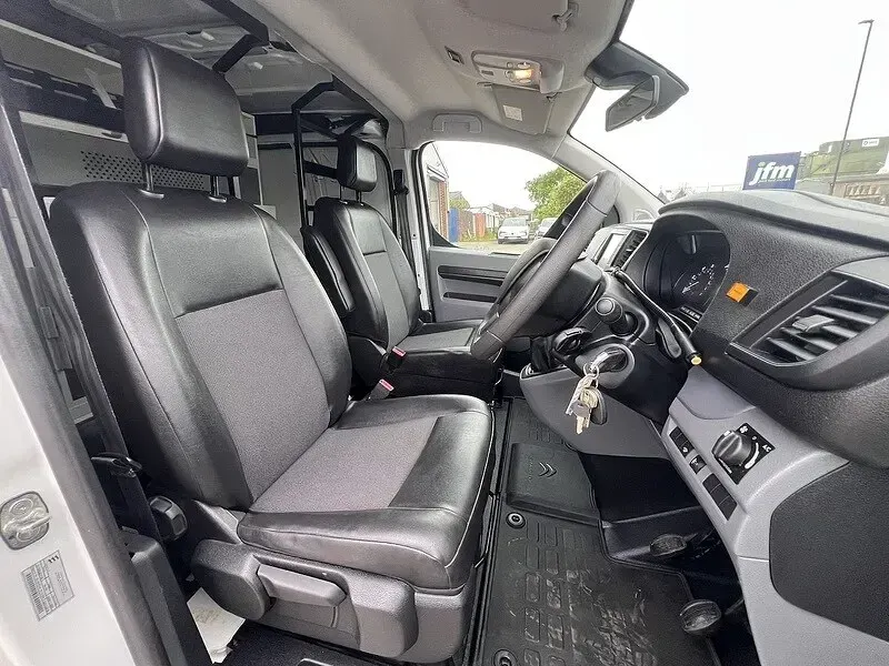 Used Citroën Dispatch 2026 White MPV