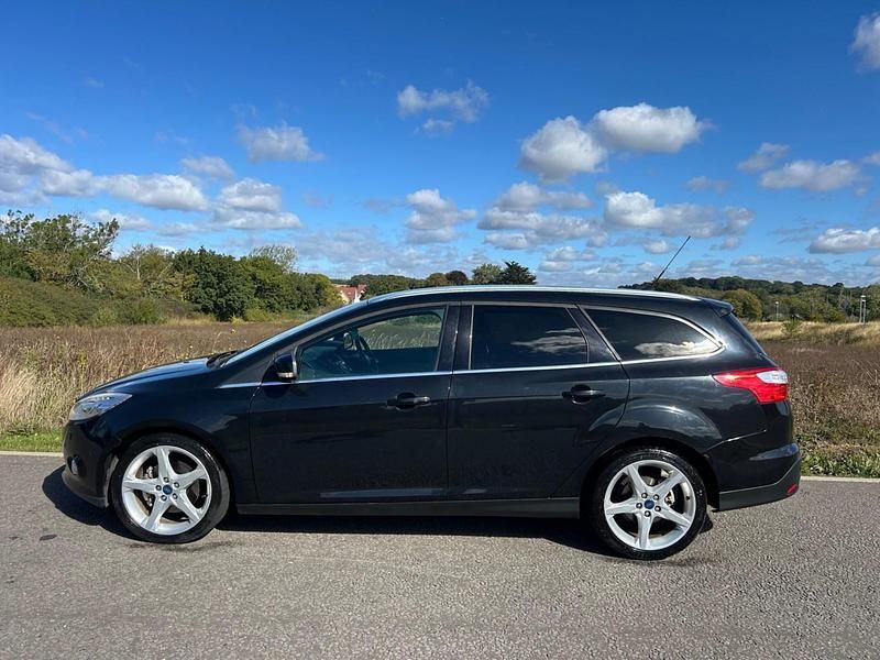 Used Ford Focus Titanium X 163 HP (119 kW) 2012 Black Estate