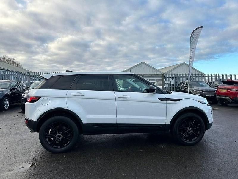 Used Land Rover Range Rover evoque SE 240 HP (176 kW) 2017 White SUV