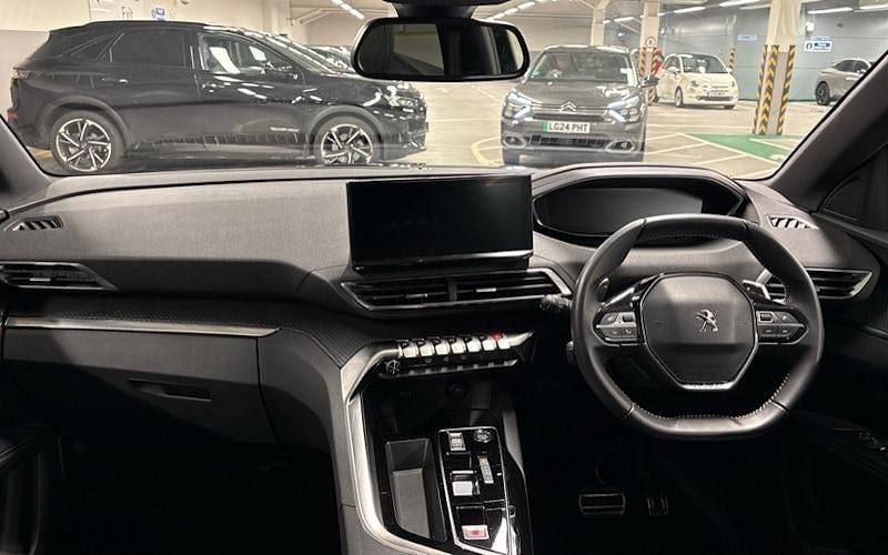 Used Peugeot 3008 Allure 136 HP (100 kW) 2024 SUV