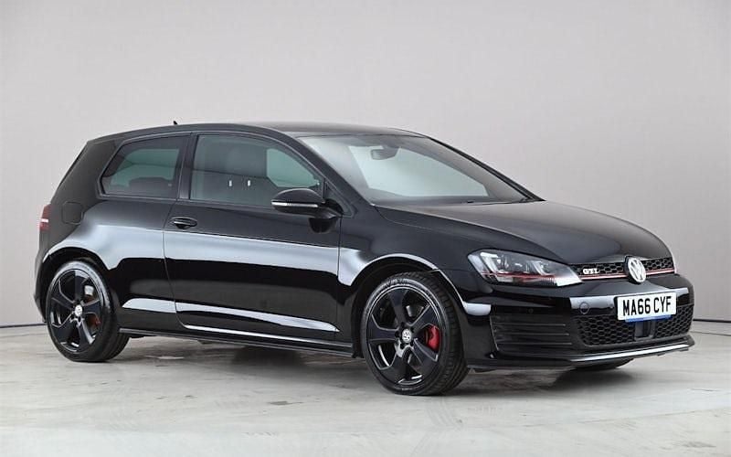 Second-hand VW Golf VII GTI 220 CP (161 kW) 2016 Hatchback