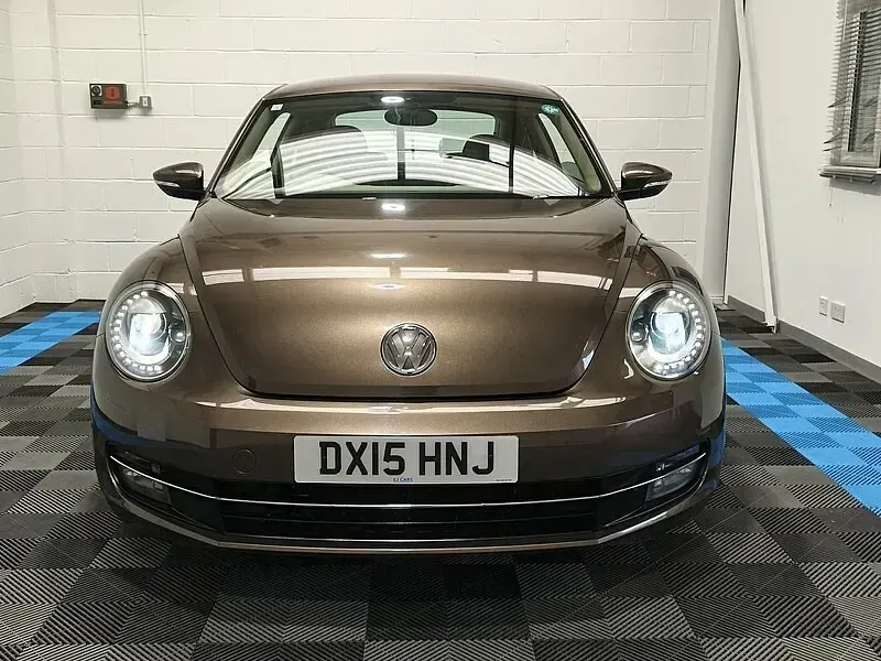 Used VW Beetle 105 HP (77 kW) 2026 Brown Hatchback