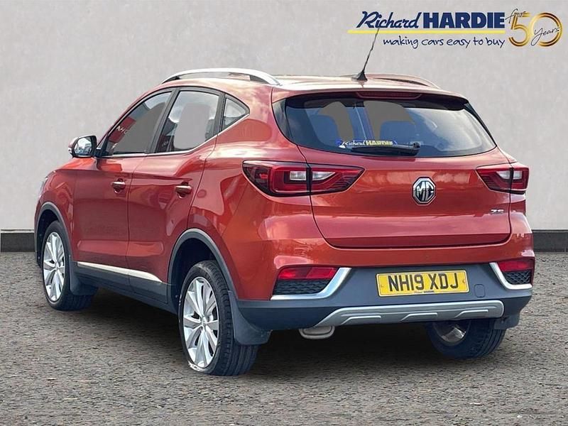 Used MG ZS Excite 109 HP (80 kW) 2019 Orange SUV