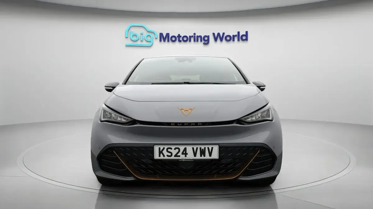 Used Cupra Born e-Boost 169 kW (230 HP) 2024 Grey Hatchback
