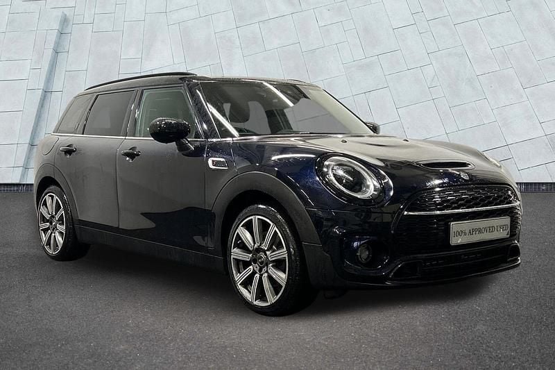Used Mini Cooper S Clubman Exclusive 176 HP (129 kW) 2024 Black Estate