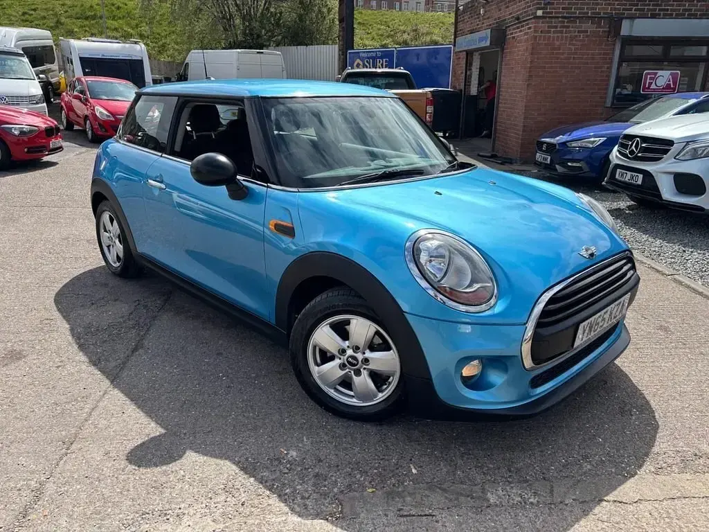 Used Mini One D Hatch 95 HP (69 kW) 2015 Blue Hatchback
