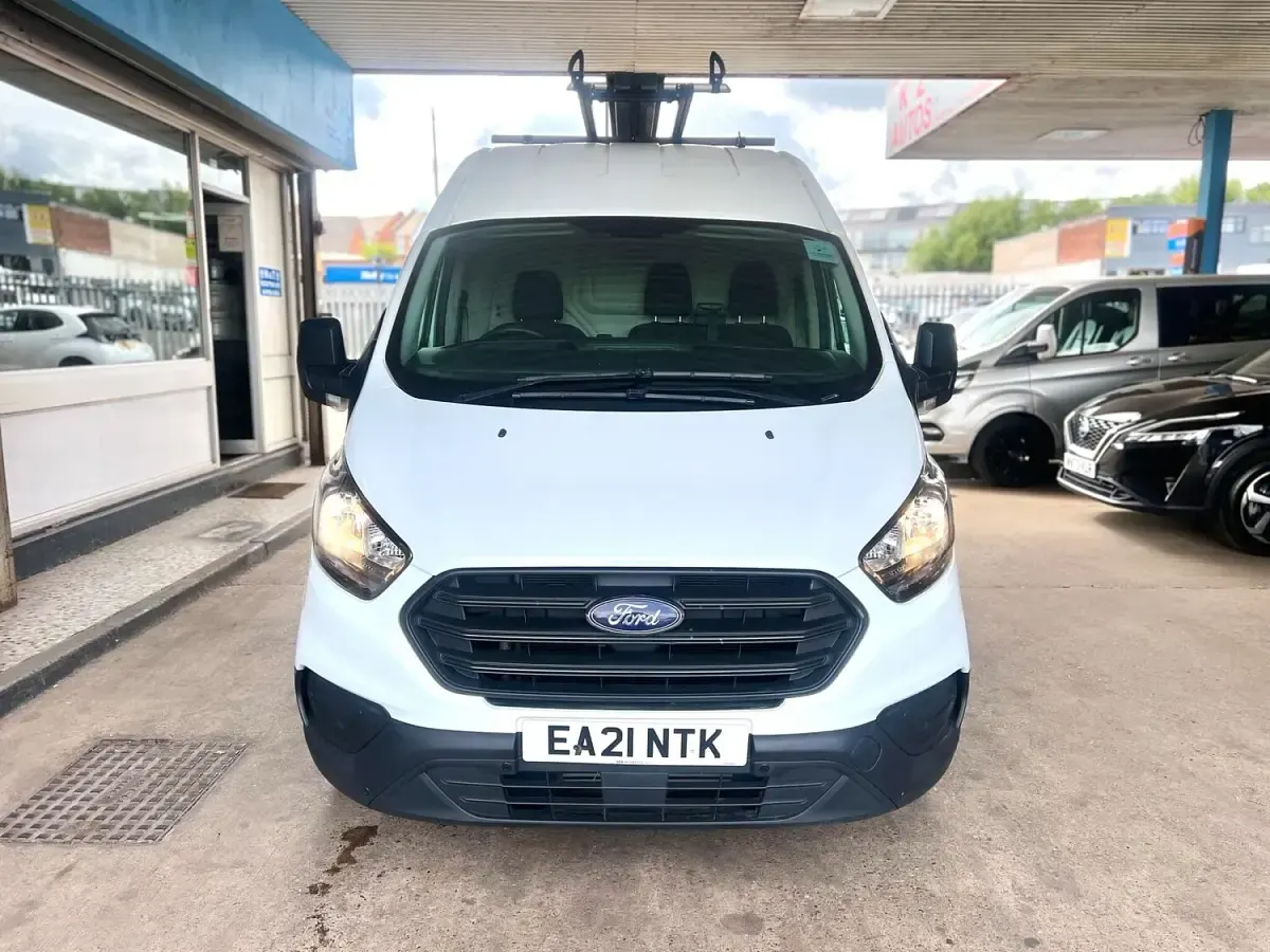 Used Ford Transit Custom S 130 HP (95 kW) 2021 White Van