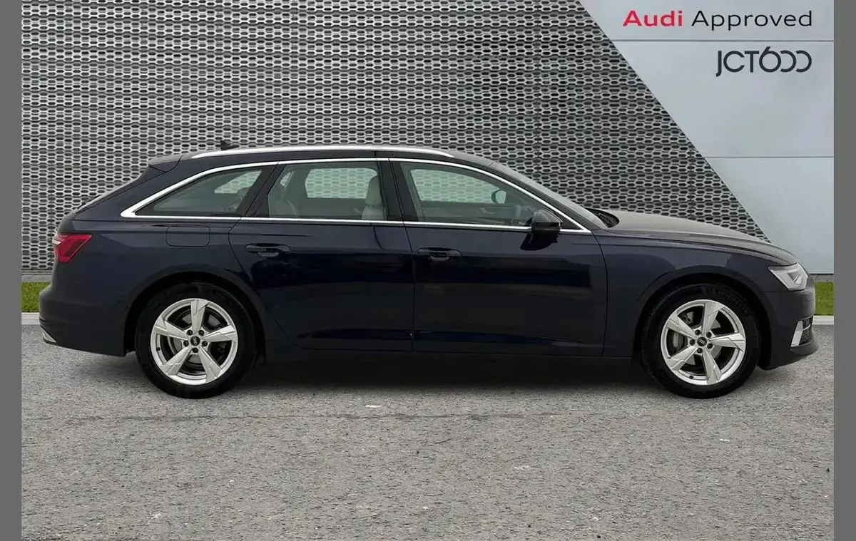 Used Audi A6 Sport 200 HP (147 kW) 2025 Blue Estate