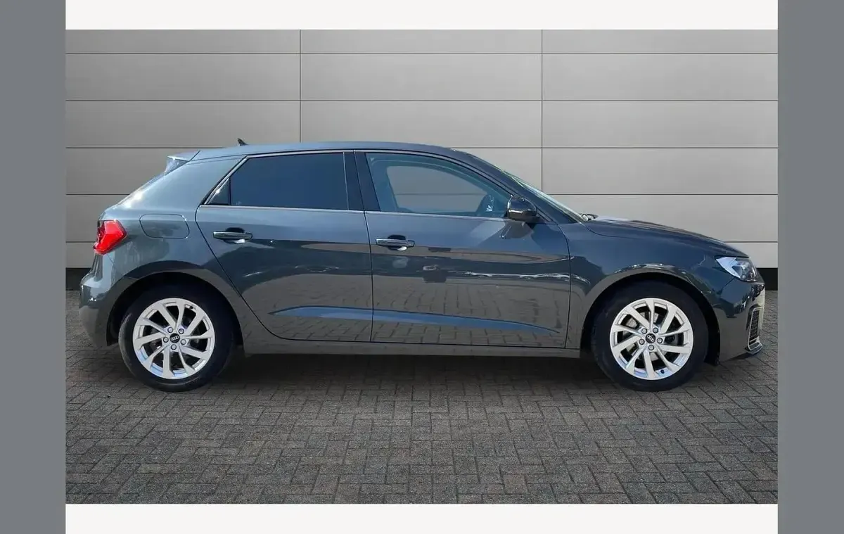 Used Audi A1 Sport 110 HP (80 kW) 2021 Grey SUV