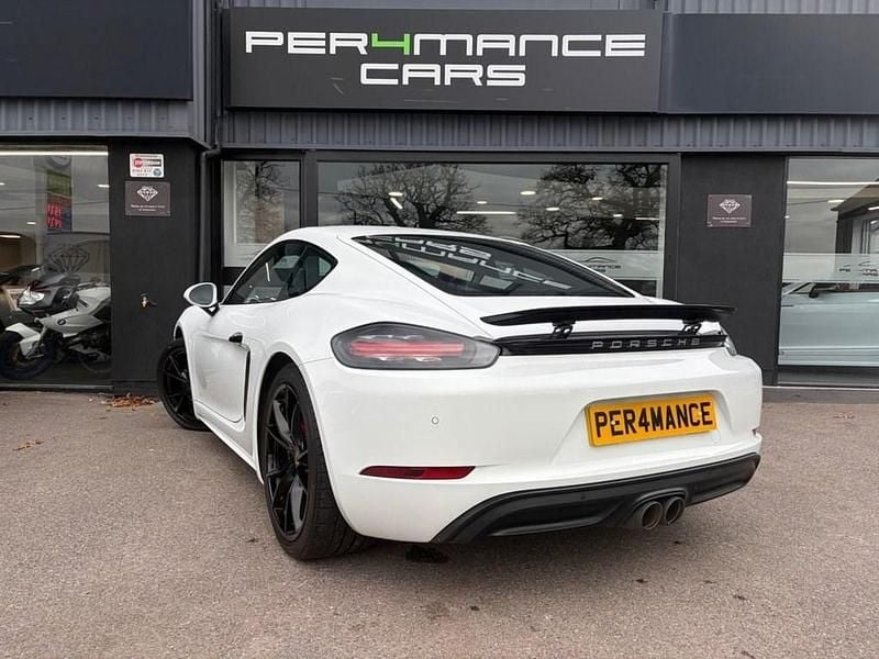 Usado Porsche 718 Cayman 350 HP (257 kW) 2021 Branco Coupé