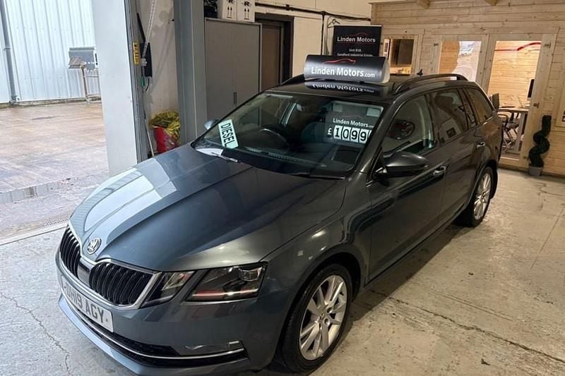 Used Skoda Octavia SE L 150 HP (110 kW) 2019 Grey Estate