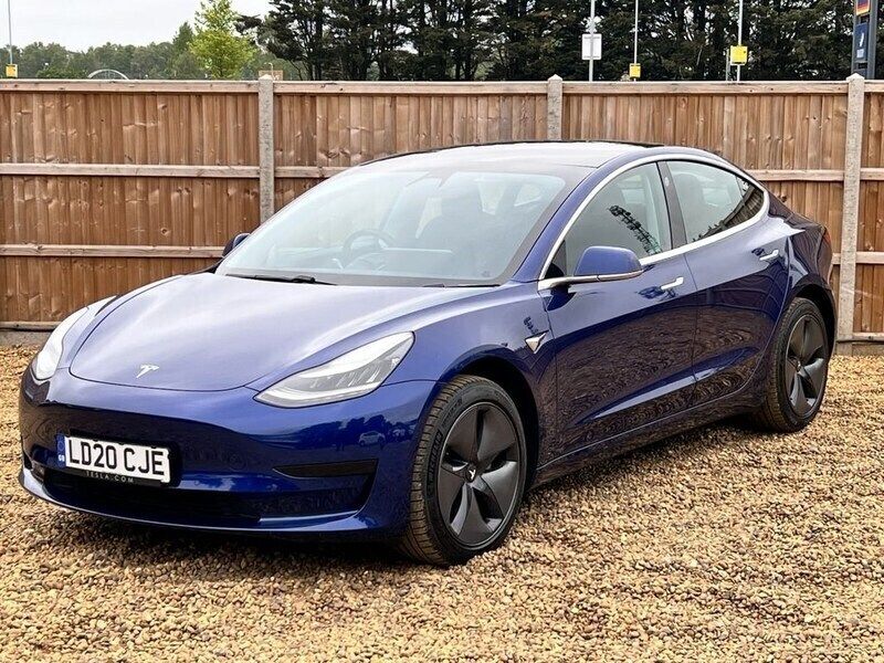 Blue Used 2020 Tesla Model 3 Standard Range Plus Sedan | £13,600 (Fair price) - Image 1/4