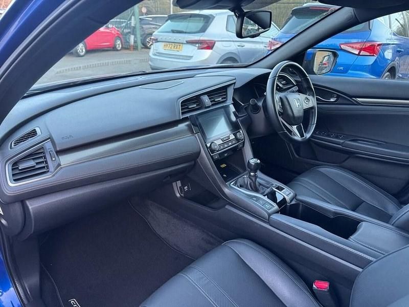 Used Honda Civic Prestige 2018 Blue Hatchback